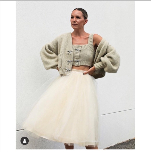 Matching Set - Knit Cardigan Top with Jewel Button - Picture 3 of 15